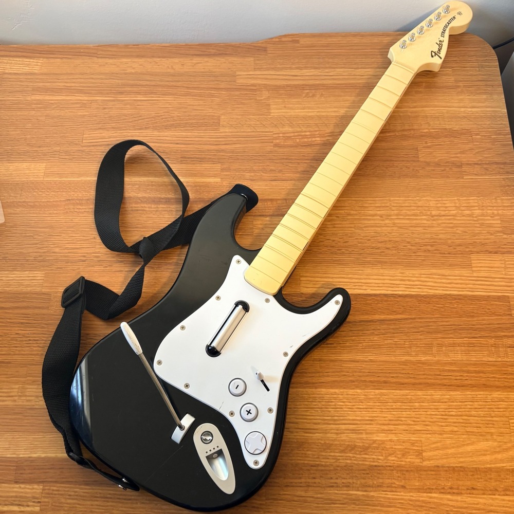FOR PARTS Untested Rock Band Fender Stratocaster Guitar Harmonix PS3 Black